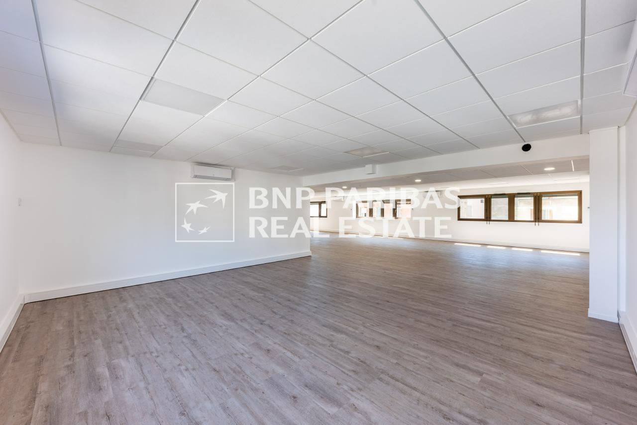 Bureau Ivry-sur-Seine 850m² Location bureau Ivry-sur-Seine Val-de-Marne OLBUR2428260 10